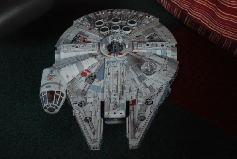 Illustration for article titled Modded Millennium Falcon Can Pass for Real Movie Prop